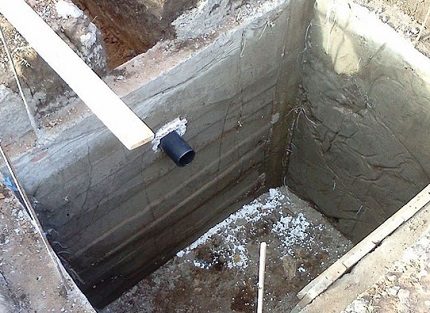 قاعدة حفرة خرسانية قاعدة حفرة خرسانية