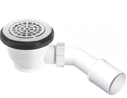 Ano ang hitsura ng isang shower siphon? Botong siphon para sa papag
