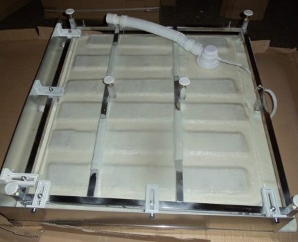 Installation des supports du receveur de douche Supports de palette