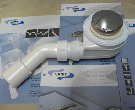 Installation d'un receveur de douche avec drain Bac de vidange
