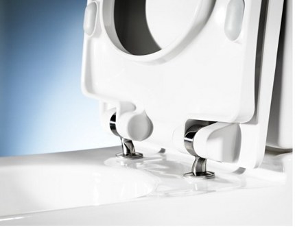 Remplacement du couvercle du siège de toilette par un vérin à gaz Conception du système de montage