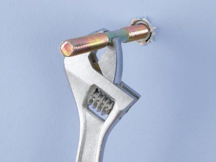 Paano mag-install ng isang lababo sa isang pedestal sa mga turnilyo Plumbing screw