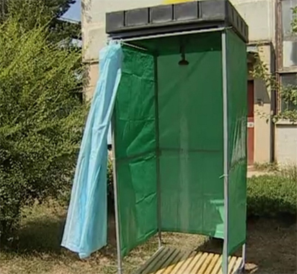 Platte tank voor zomerdouche Platte tank voor zomerdouche