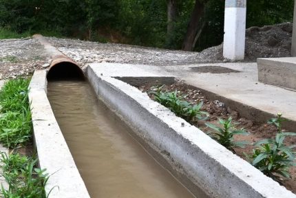 Výpočet zavlažovacích dešťových kanalizací Aryn Storm Drain