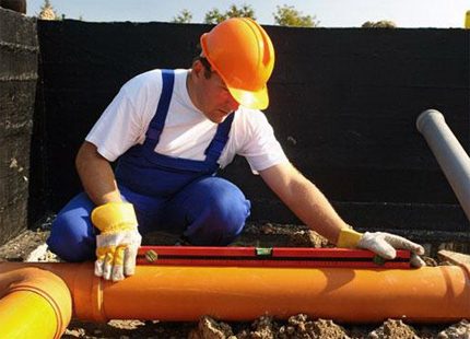 Calculation of the slope of pipes for domestic and industrial sewage Slope of pipes of household and industrial sewers
