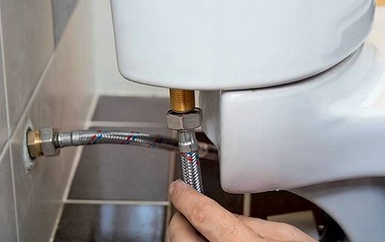Flexible hose connection Flexible hose connection