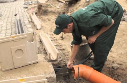 DIY drainage tray Concrete pad linear drain tray