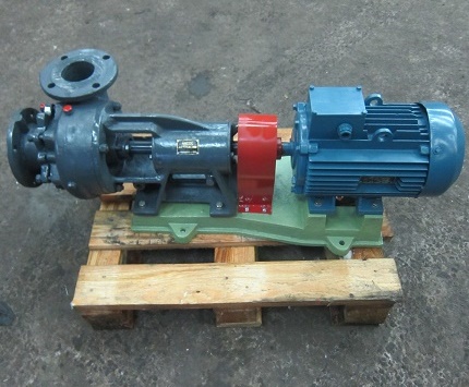 Centrifugal Console Pump