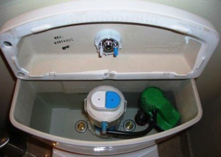 Dual-mode design of the toilet drain mechanism Two-flush tank