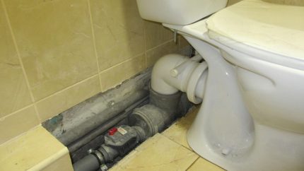 Kanalizacijski lakat s ventilom Kanalizacijski lakat s ventilom