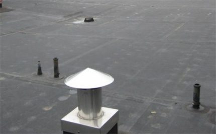 Vented sewer riser outputs Vented sewer riser outputs