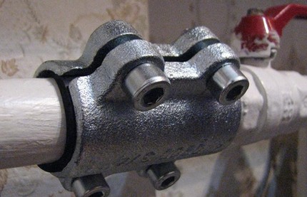 Pipe insert with clamp Pipe insert with clamp