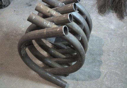 A device for heating air from a Buleryan furnace Assembly of the body of the Buleryan furnace