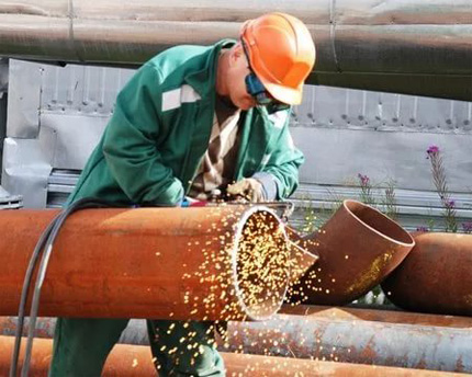 Autogenous pipe cutting Autogenous pipe cutting
