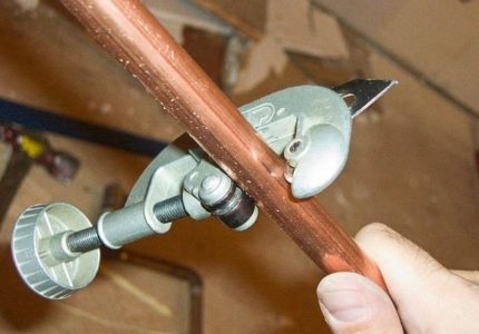 Manual Pipe Cutter Manual Pipe Cutter