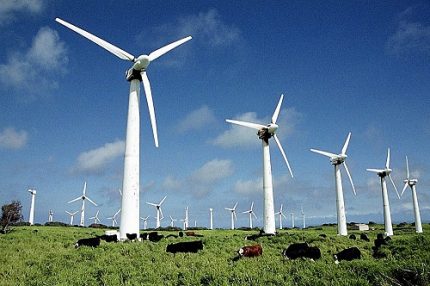 Větrné generátory v alternativní energii Větrné generátory na hřišti
