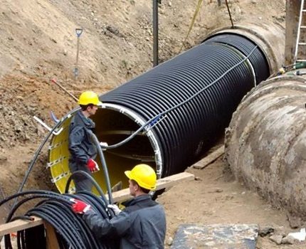 Method of pipe-to-pipe sanitation - relining Method of pipe-to-pipe sanitation - relining