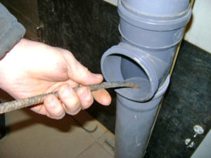 Verstopping van het toilet Verstopping van het toilet