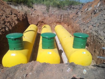 Groupe de détenteurs de gaz pour l'approvisionnement en gaz d'une maison de campagne Porte-gaz