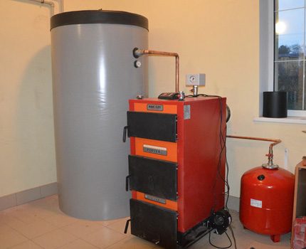 Pump ng sirkulasyon sa system