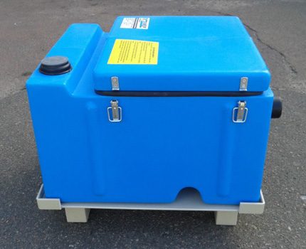 Grease trap model with stand Grease trap stand