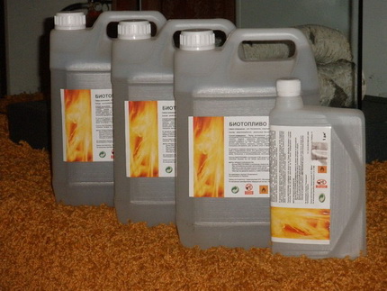 Fuel for a biofireplace Fuel for a biofireplace