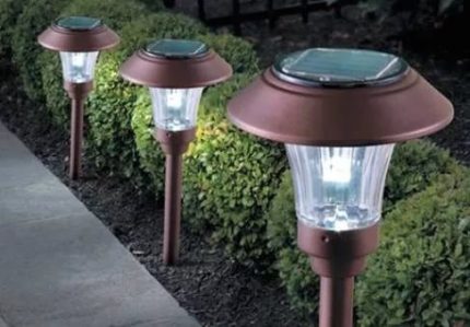 Solar Powered Street Lights Solar Powered Street Lights