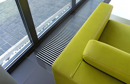 Đối lưu sàn nước với bộ lọc tích hợp