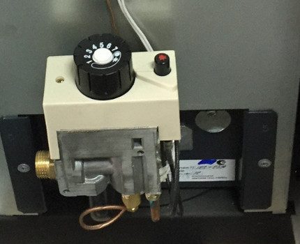 Awtomatikong module ng control Awtomatikong module ng control