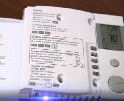 Electronic panel na may pagpipilian sa pag-programming Electronic panel na may pagpipilian sa pag-programming