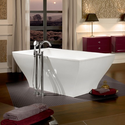 Mga kalamangan at detalye ng isang hiwalay na nakatayo na bathtub Freestanding font