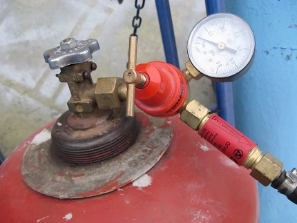 Ang prinsipyo ng pagpipinta ng isang reducer ng gas Reducer para sa propane-butane na pinaghalong