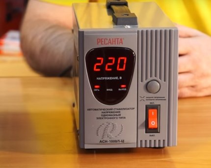 1000V Resanta Stabilizer