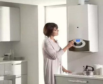 Double boiler sa loob ng kusina Double boiler sa loob ng kusina