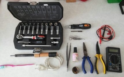 Tools for simple washing repair Washing machine repair tools