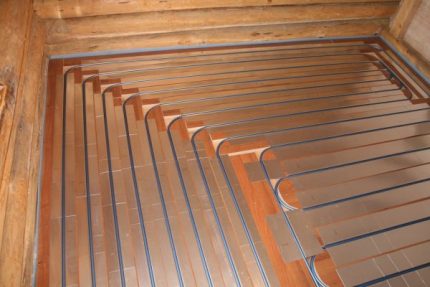 Ang sistema ng pagpainit ng sahig na gawa sa kahoy Modular na sistema ng pag-init ng sahig