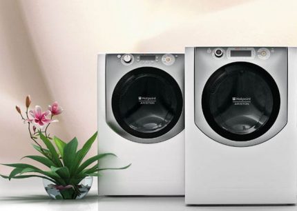 Marca di elettrodomestici Ariston Tecnica di lavanderia Ariston