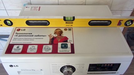 Setting the machine by level Setting the machine by level