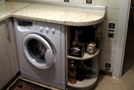 Narrow machine integrated under the countertop Narrow machine integrated under the countertop