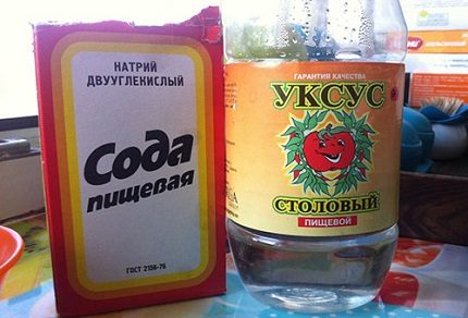 Сода и сирће за прање фрижидера Сода и сирће за прање фрижидера