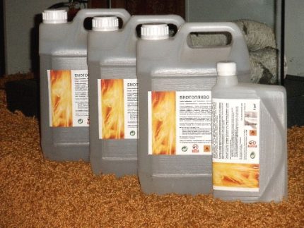 Biofuel for use in factory-made fireplaces Biofuel in cans
