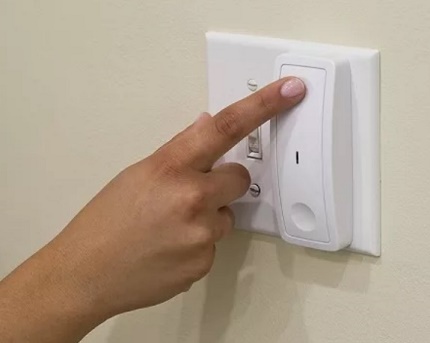 בקרי מפתח זמינים במגוון רחב של חברות רבות. דחוף דימר