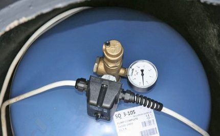 Ang bersyon ng sambahayan ng switch ng electromekanikal na presyon Mga Pakinabang ng Pressure Switch