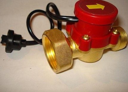 Les relais métalliques peuvent résister aux chocs de l'eau Capteur métallique de qualité