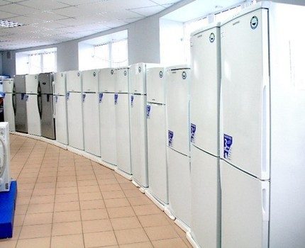 Mit diesem Sortiment können Sie das beste Modell für die Funktionalität auswählen Eine Reihe von Kühlschränken