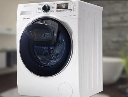 Samsung pilna izmēra priekšējais modelis
