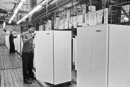 Atelier d'assemblage ZIL Atelier d'assemblage ZIL
