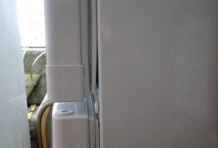 Fehlerhafter Dichtungsgummi sollte rechtzeitig ersetzt werden Dichtung an der Kühlschranktür