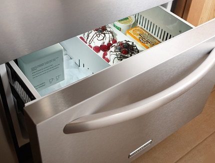 Les fonctionnalités doivent être choisies en fonction de vos besoins. Modèle de tiroir mince