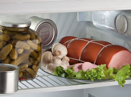 Essen im Kühlschrank Essen im Kühlschrank